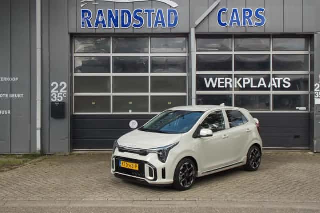 Kia Picanto (2025) thumbnail 1