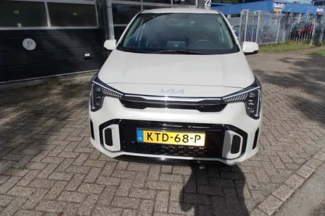 Kia Picanto (2025) thumbnail 5