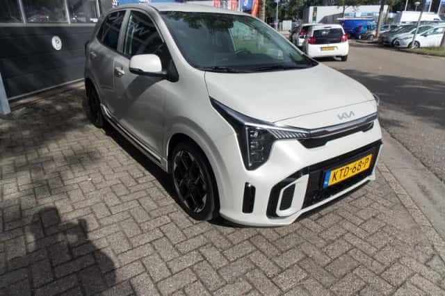 Kia Picanto (2025) thumbnail 6