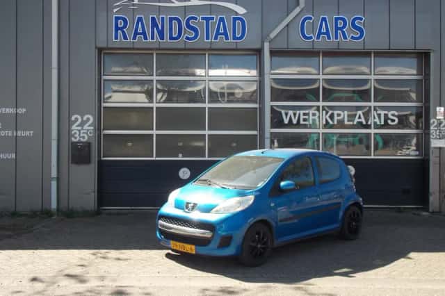 Peugeot 107 (2010) thumbnail 1