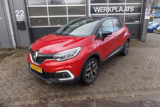 Renault Captur (2018) thumbnail 2