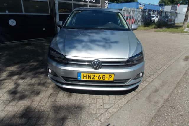 Volkswagen Polo (2021) thumbnail 5