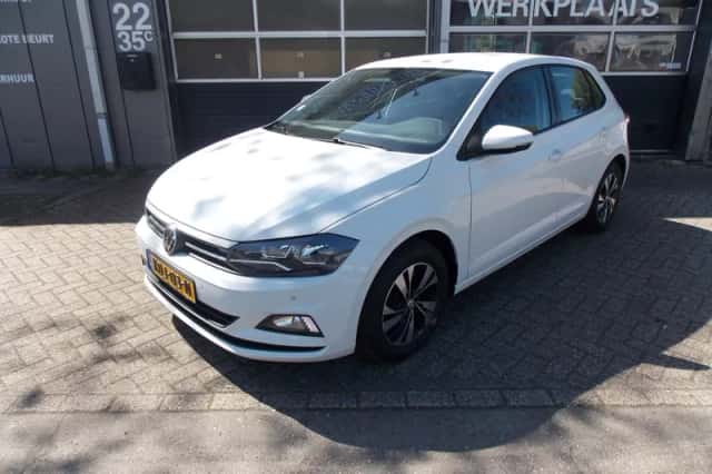 Volkswagen Polo (2020) thumbnail 2