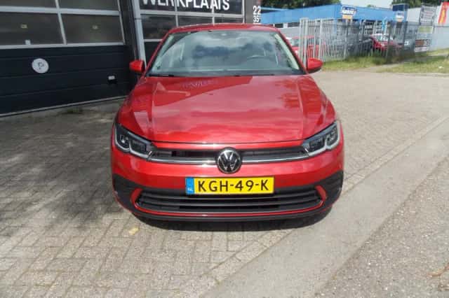 Volkswagen Polo (2023) thumbnail 5