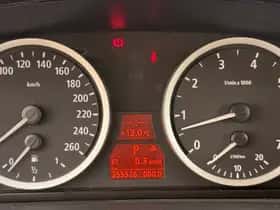 BMW 5-Serie (2004) thumbnail 16