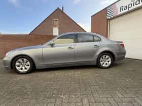 BMW 5-Serie (2004) thumbnail 3