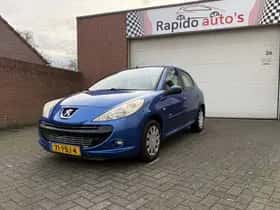 Peugeot 206+ (2011) thumbnail 2