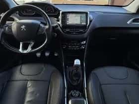 Peugeot 2008 (2008) thumbnail 13