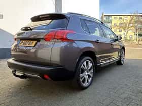 Peugeot 2008 (2008) thumbnail 6
