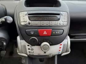Citroën C1 (2009) thumbnail 16