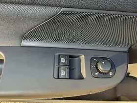 Volkswagen Golf (2004) thumbnail 19