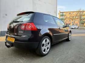 Volkswagen Golf (2004) thumbnail 6