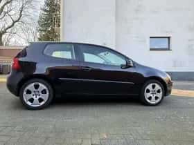 Volkswagen Golf (2004) thumbnail 7