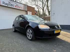 Volkswagen Golf (2004) thumbnail 8