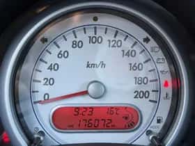 Suzuki SPLASH (2009) thumbnail 15