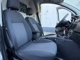 Peugeot BIPPER (2008) thumbnail 11