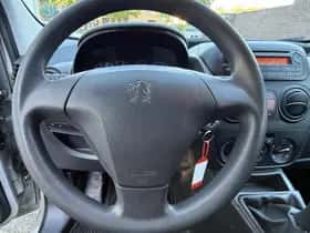 Peugeot BIPPER (2008) thumbnail 12