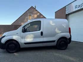 Peugeot BIPPER (2008) thumbnail 3