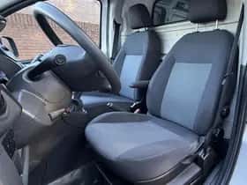 Peugeot BIPPER (2008) thumbnail 10