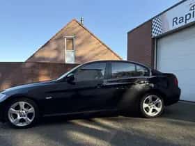 BMW 3-Serie (2009) thumbnail 3