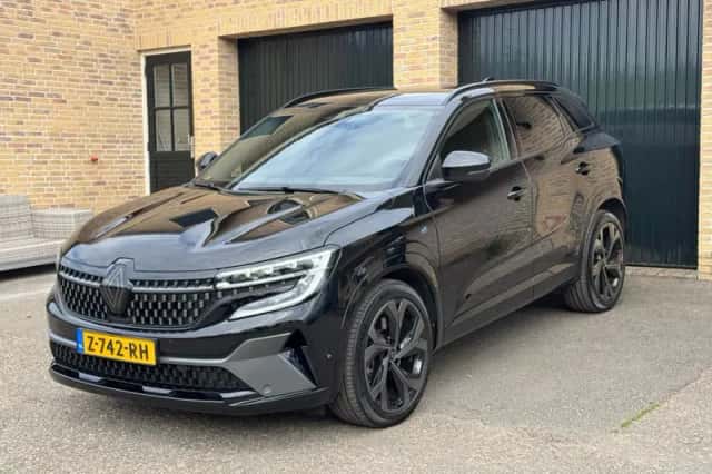Renault Austral (2023) thumbnail 6