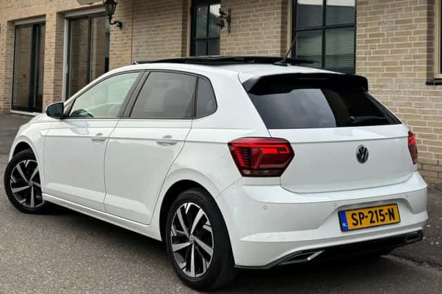 Volkswagen Polo (2018) thumbnail 4