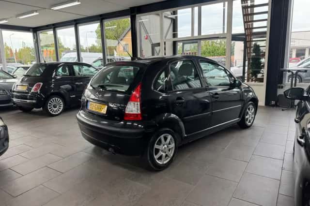 Citroën C3 (2008) thumbnail 4