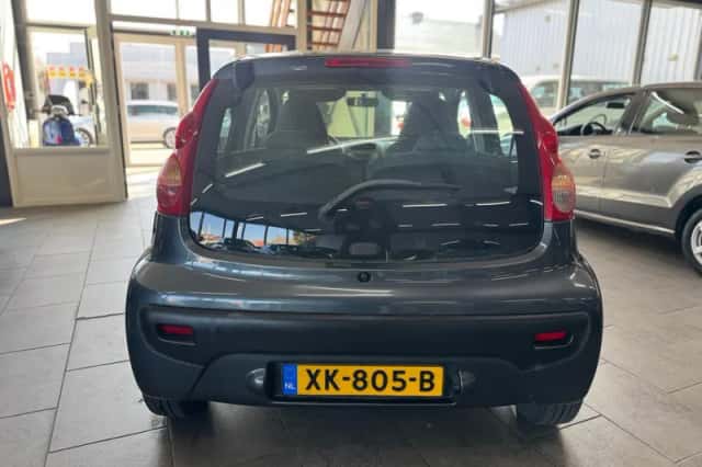 Peugeot 107 (2006) thumbnail 6