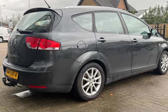 SEAT Altea XL (2010) thumbnail 5