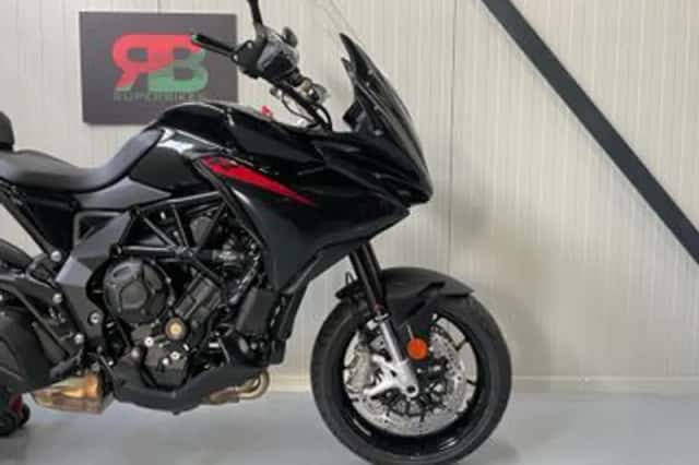 MV AGUSTA TURISMO (2026) thumbnail 4