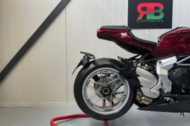 MV AGUSTA SUPERVELOCE (2026) thumbnail 5