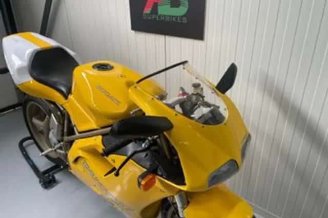 DUCATI 748 (1997) thumbnail 6