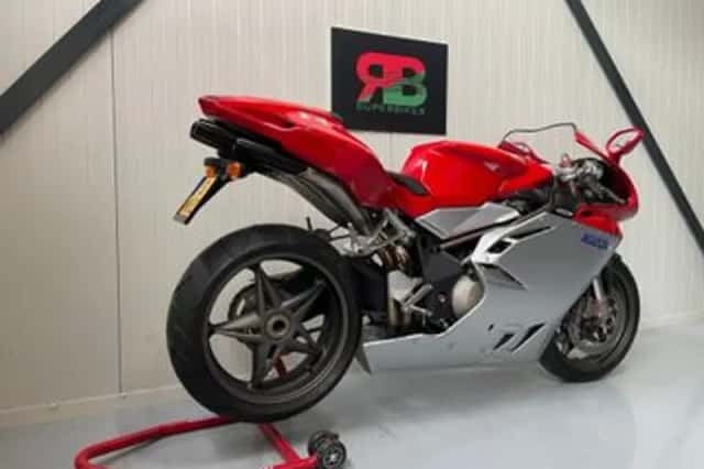 MV AGUSTA F4 (2000) thumbnail 3