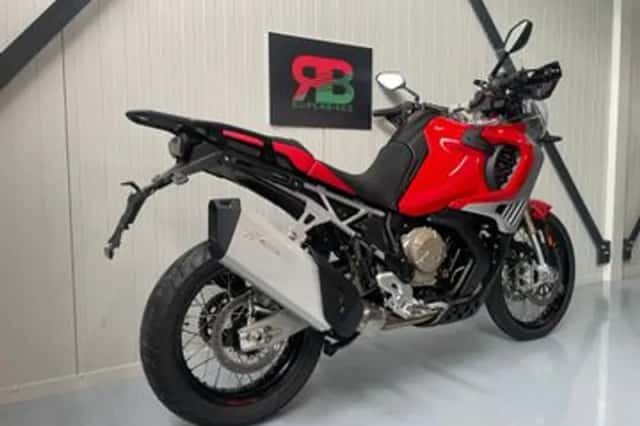 MV AGUSTA ENDURO (2026) thumbnail 3