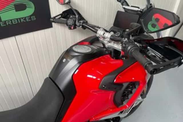 MV AGUSTA ENDURO (2026) thumbnail 5