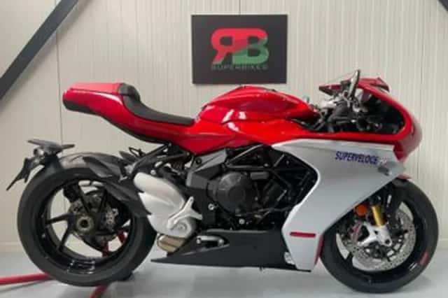MV AGUSTA SUPERVELOCE (2026) thumbnail 3