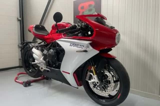 MV AGUSTA SUPERVELOCE (2026) thumbnail 4