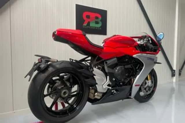 MV AGUSTA SUPERVELOCE (2026) thumbnail 5