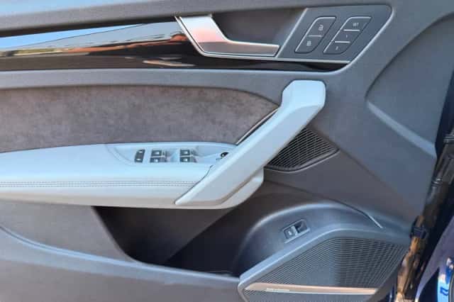 Audi Q5 (2018) thumbnail 5