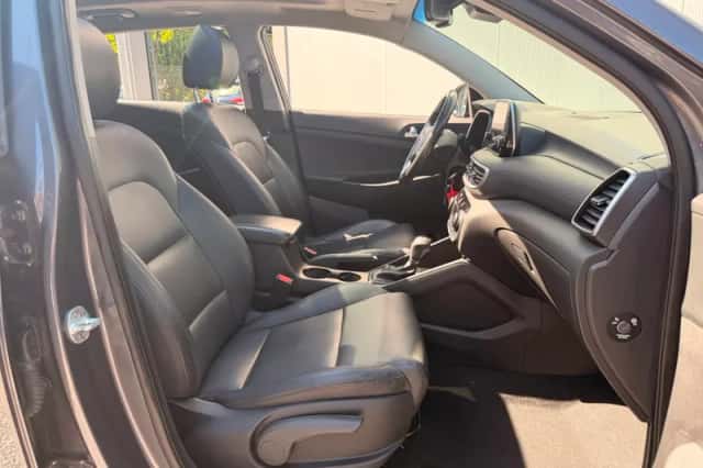 Hyundai Tucson (2019) thumbnail 3