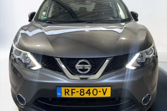 Nissan Qashqai (2017) thumbnail 2