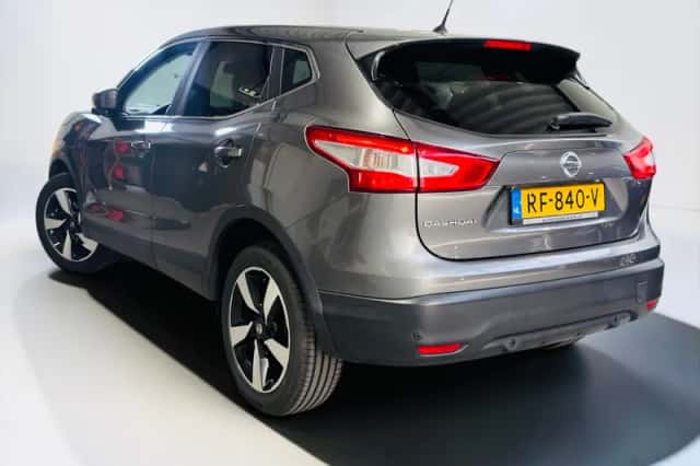 Nissan Qashqai (2017) thumbnail 6
