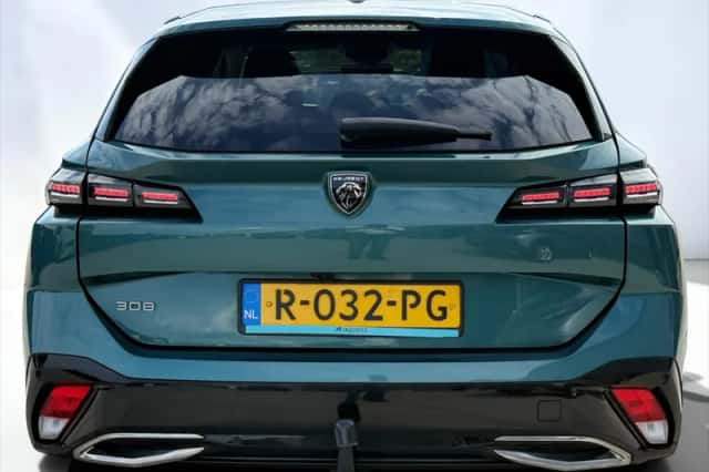 Peugeot 308 (2022) thumbnail 2