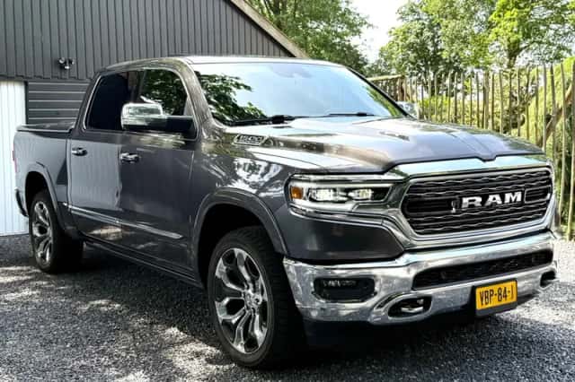 Dodge Ram (2019) thumbnail 4