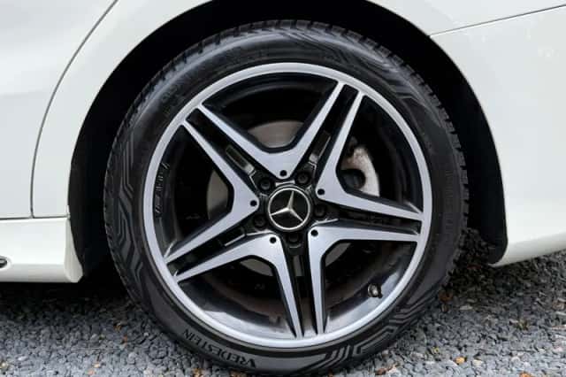 Mercedes-Benz CLA-Klasse (2014) thumbnail 6