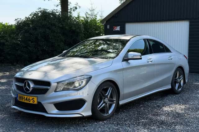 Mercedes-Benz CLA-Klasse (2016) thumbnail 2