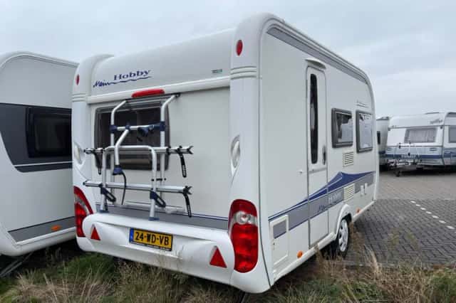 Hobby De Luxe (2009) thumbnail 5