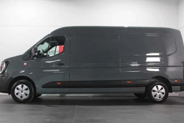 Renault Master (2024) thumbnail 4