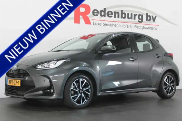 Toyota Yaris (2022) thumbnail 1
