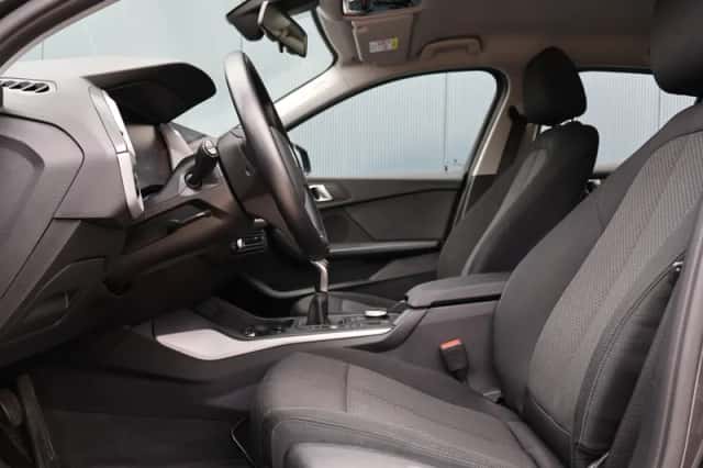 BMW 1-Serie (2021) thumbnail 5